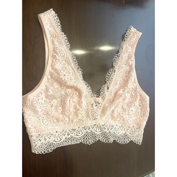 Victoria's Secret Pink Lace Bralette Sz L Coquette Comfy Plunge Dainty Soft Cups - Picture 5 of 7